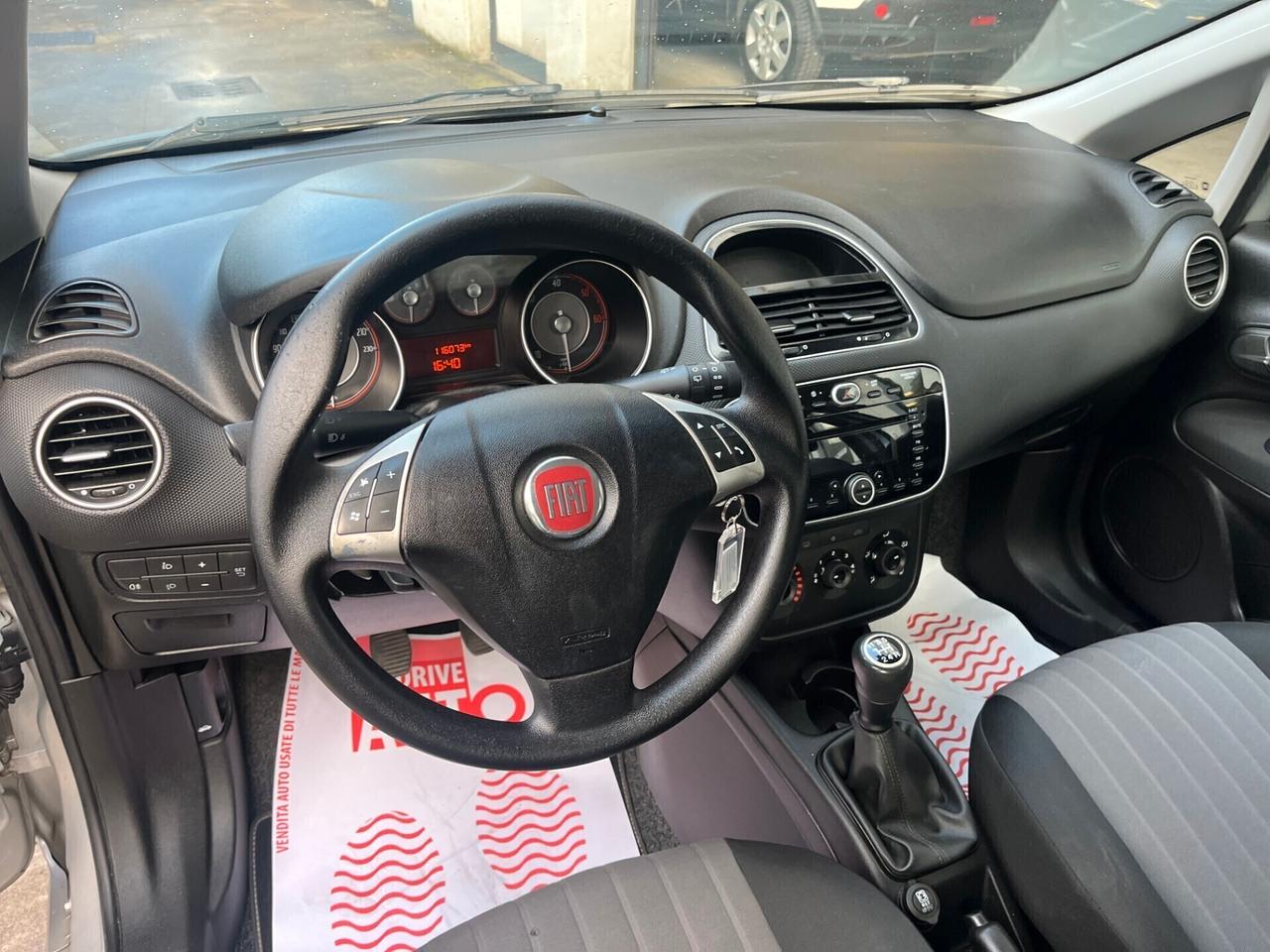 Fiat Punto 1.3 MJT II S&S 95 CV 5 porte Street