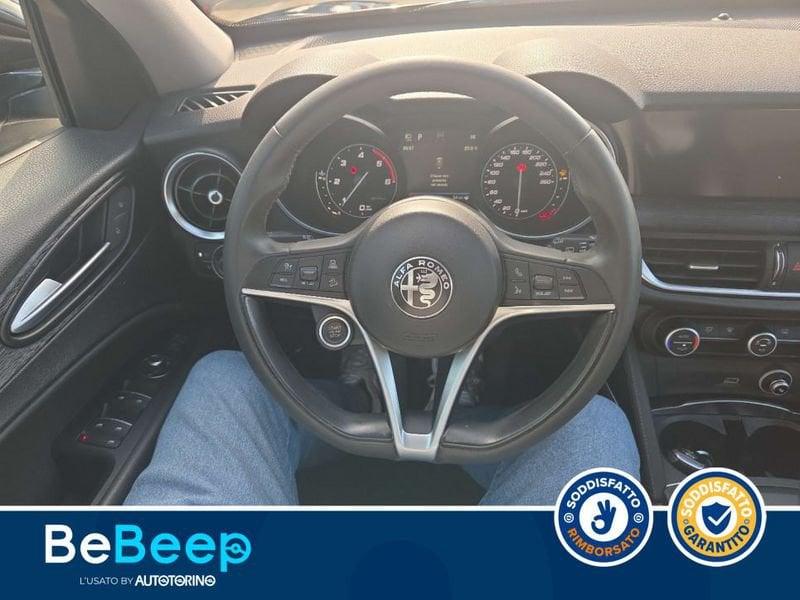 Alfa Romeo Stelvio 2.2 T EXECUTIVE Q4 210CV AUTO
