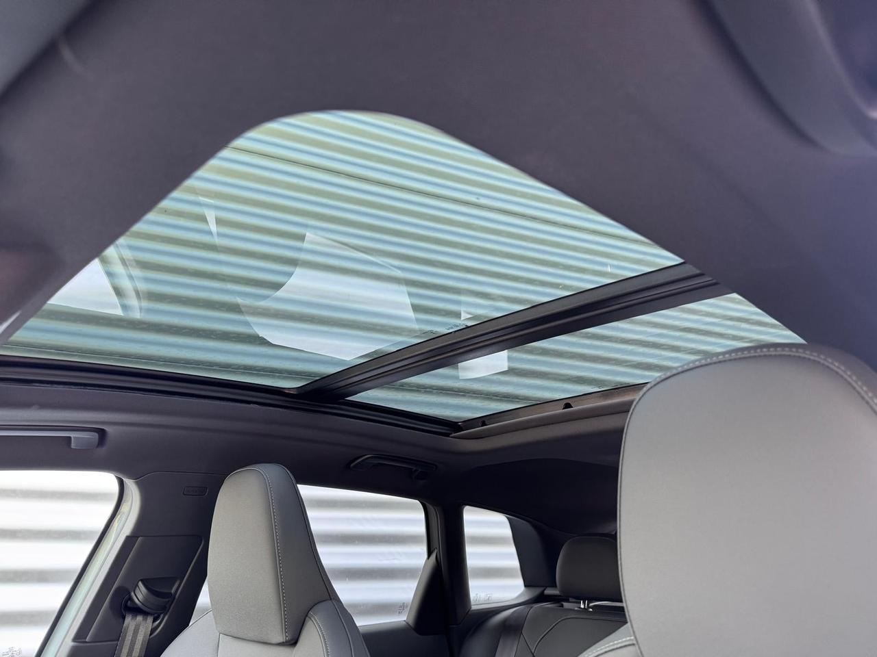 AUDI Q3 TFSI S-TRONIC