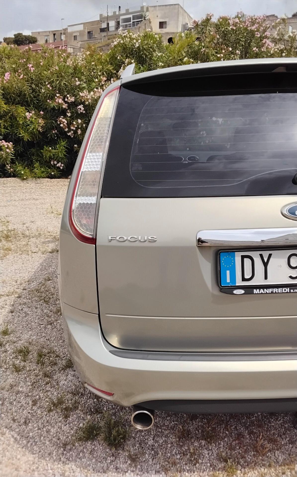 Ford Focus 1.6 TDCi (110CV) SW Tit. DPF