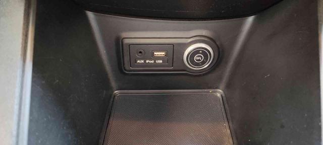 KIA Venga 1.4 EcoGPL Active NAVIGATORE!!!
