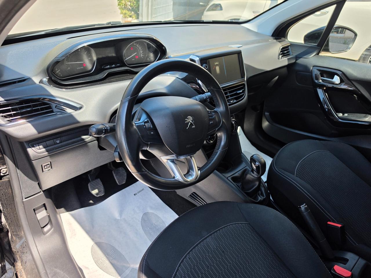 Peugeot 208 PureTech 82 Stop&Start 5 porte Allure