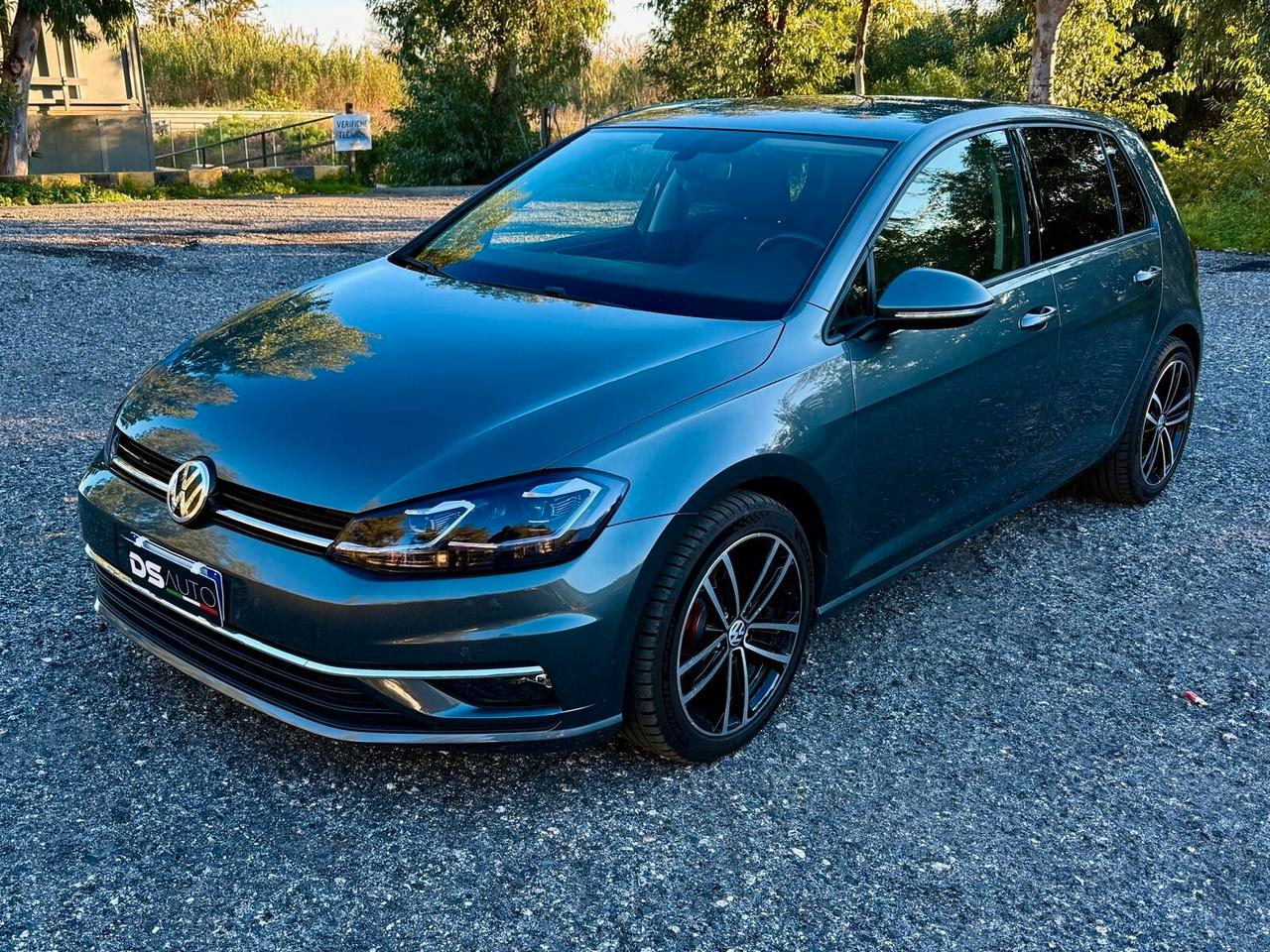 VOLKSWAGEN GOLF 1.6 TDI 115 CV DSG SPORT R LINE