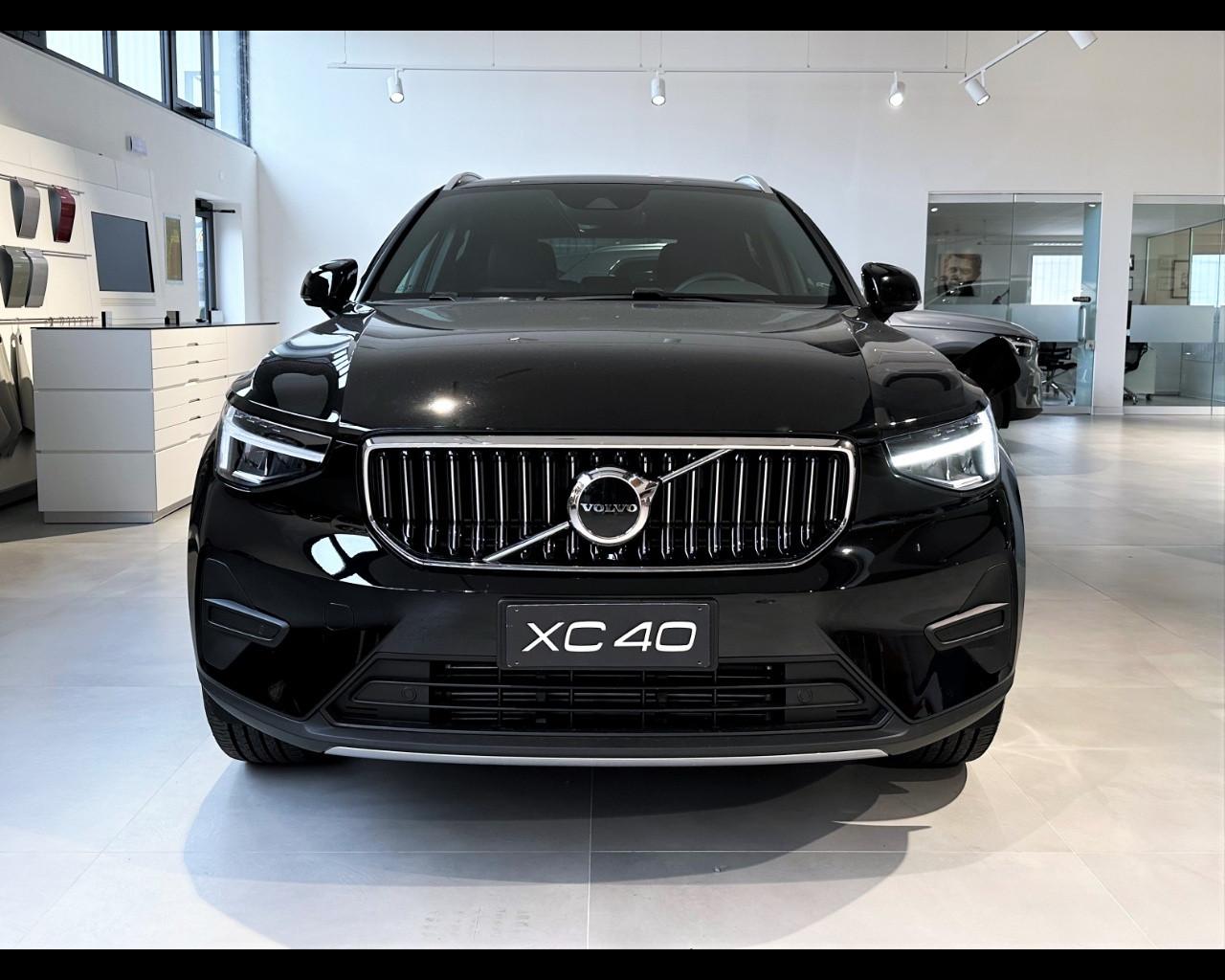 VOLVO XC40 XC40 Recharge Core T5 AUT