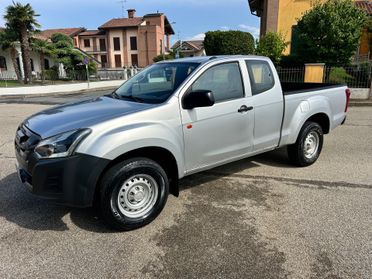 Isuzu D-Max 1.9 Space Cab Satellite 4WD A/C