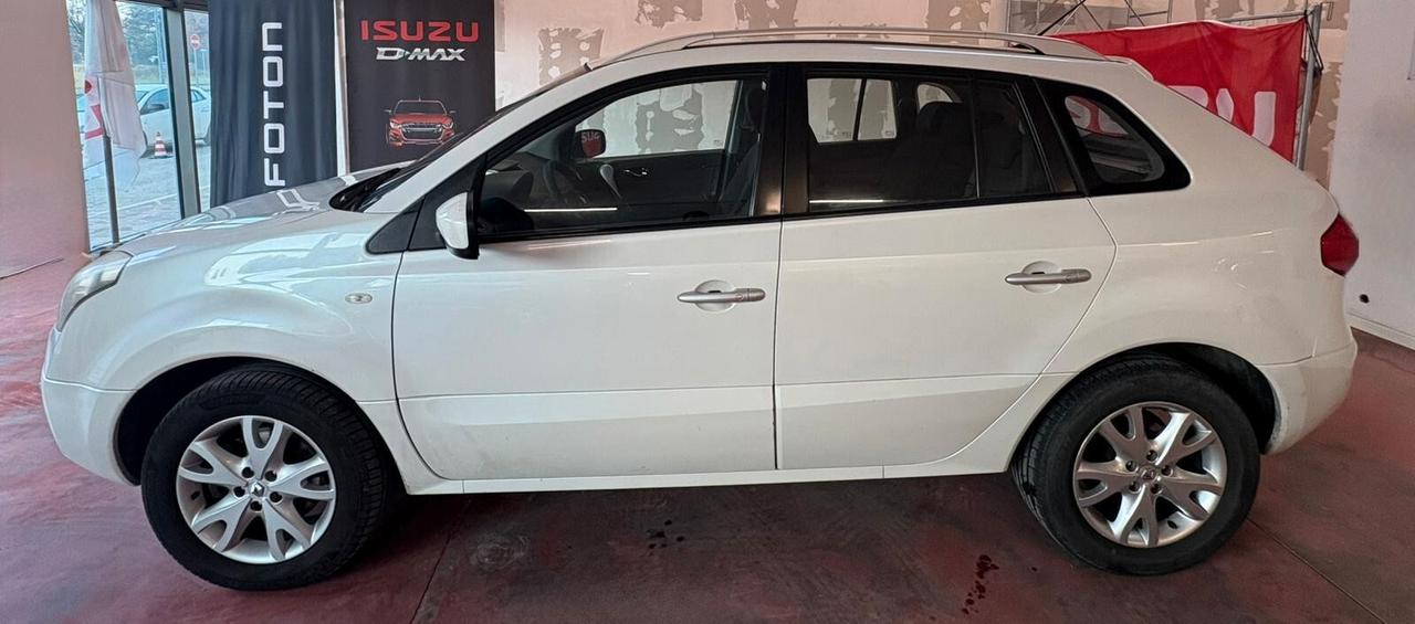 RENAULT KOLEOS 4X4 RUOTE MOTRICI Diesel 2.0 CV 150 con Km 218.184 tagliandati garanzia 12 mesi