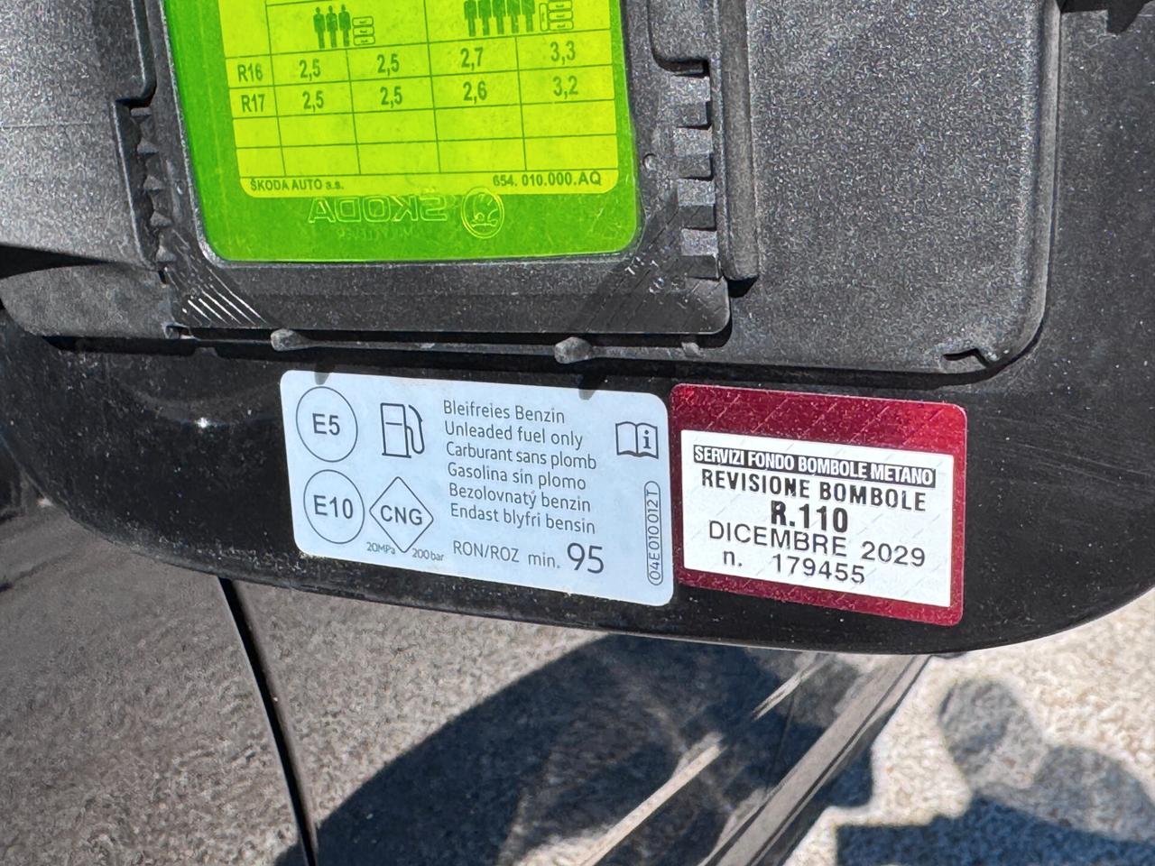 Skoda Kamiq 1.0 G-Tec Monte Carlo