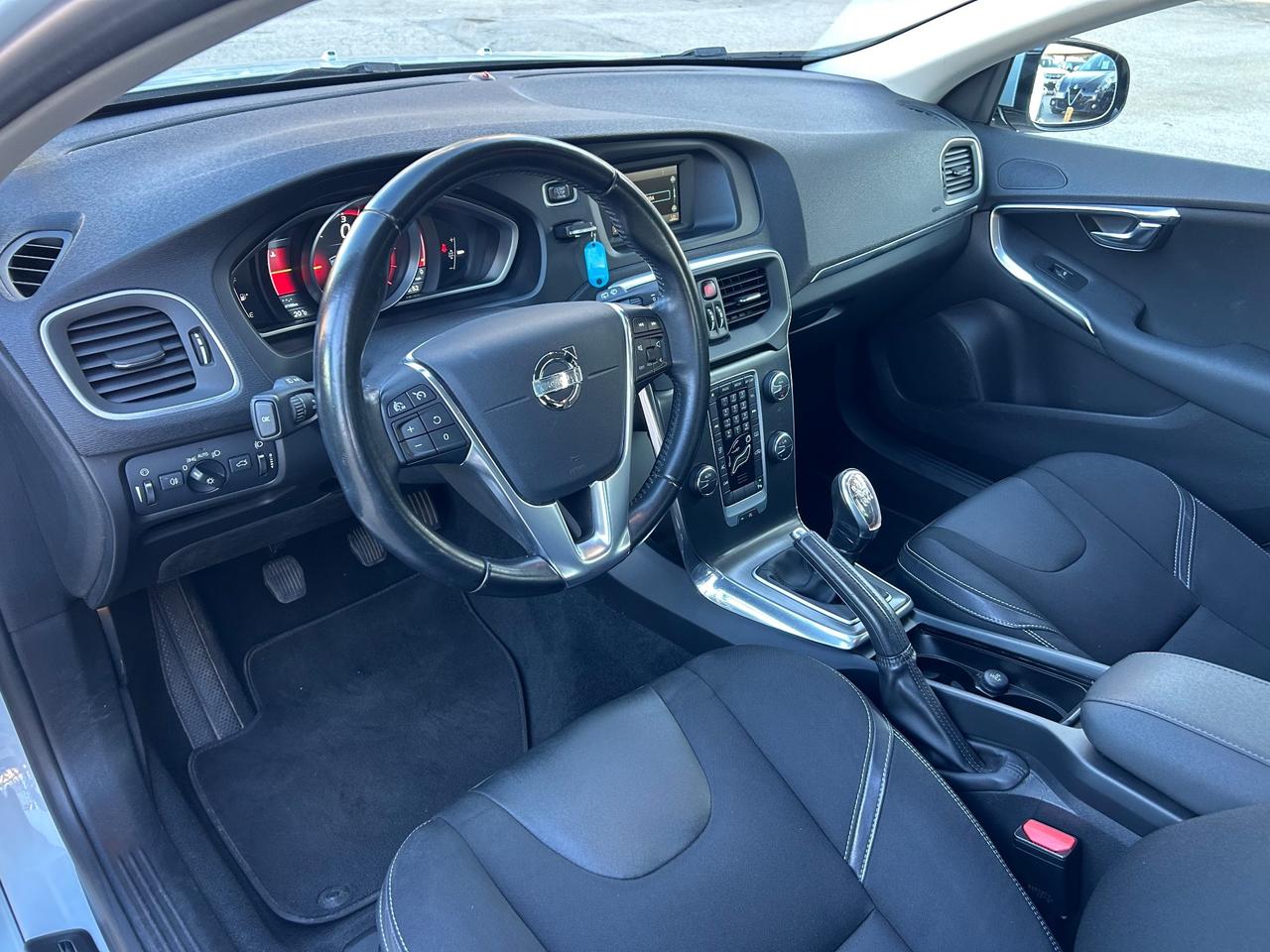 Volvo V40 D2 1.6 Diesel 115 cavalli 2013 Retrocamera