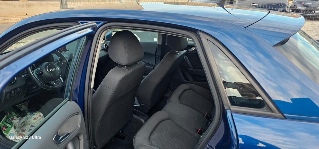 Audi A1 1.6 TDI Attraction