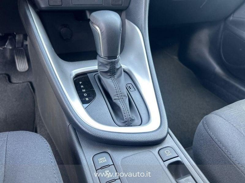 Toyota Yaris Hybrid 115