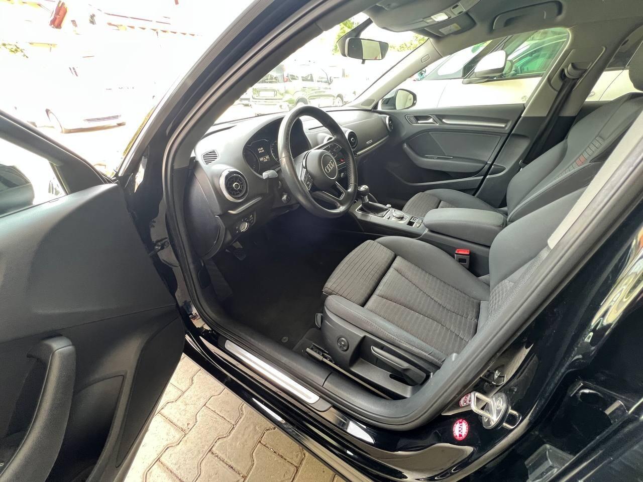 AUDI A3 SPB 1.6 TDI CV SPORT