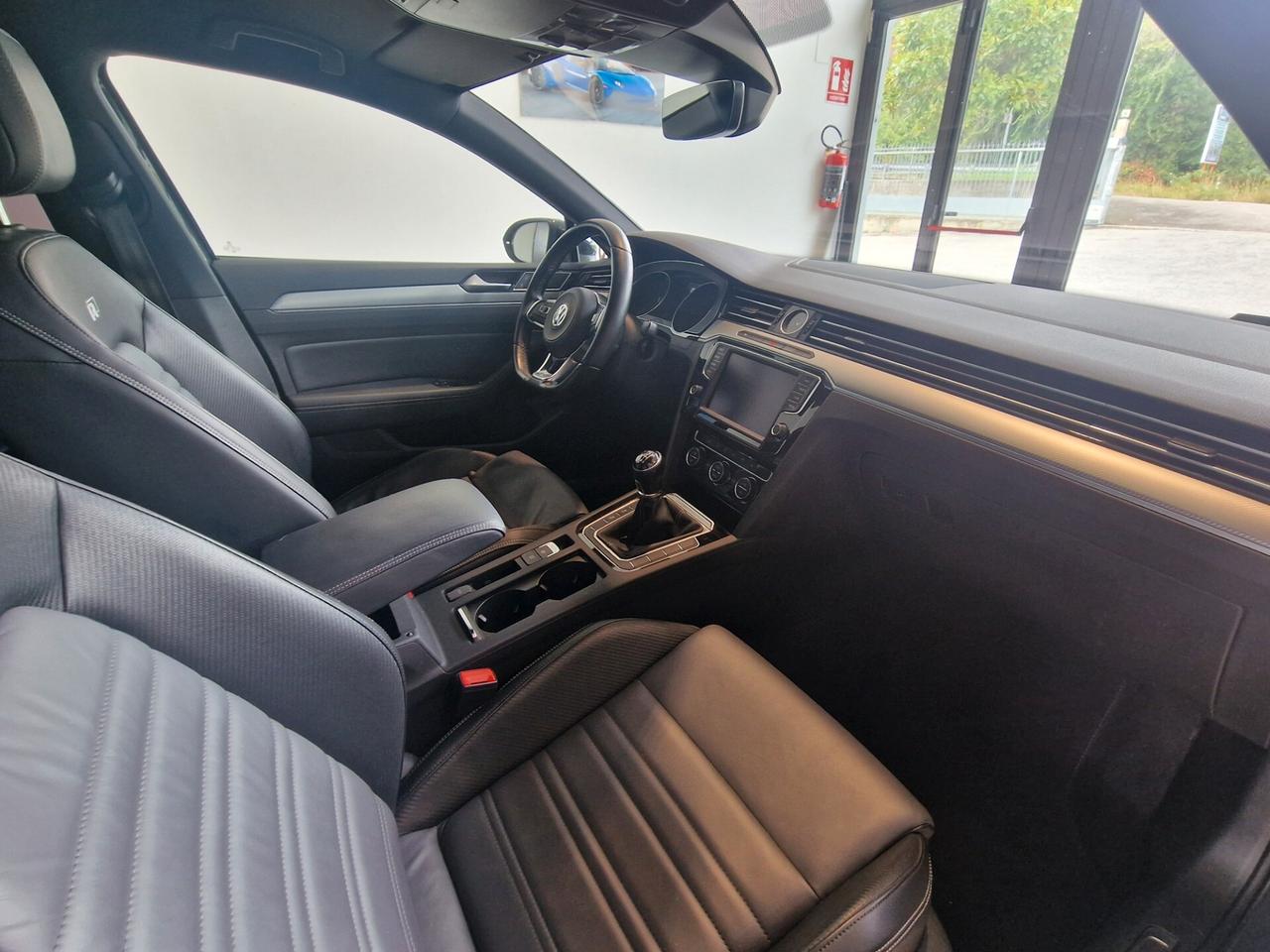 Volkswagen Passat Business 2.0 TDI Executive BlueMotion Technology