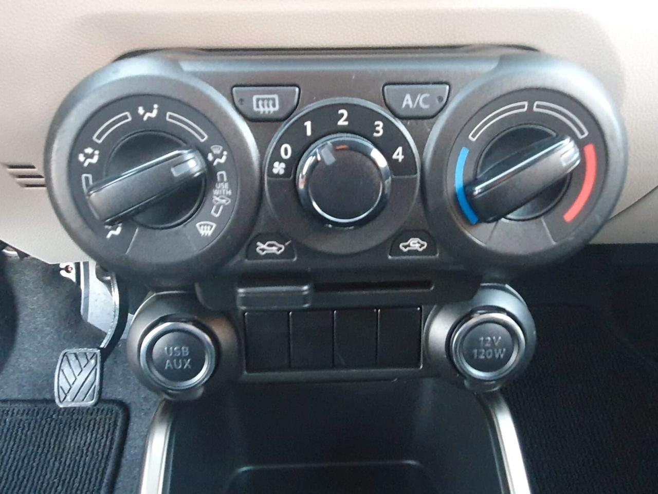 Suzuki Ignis 1.2 Dualjet Top