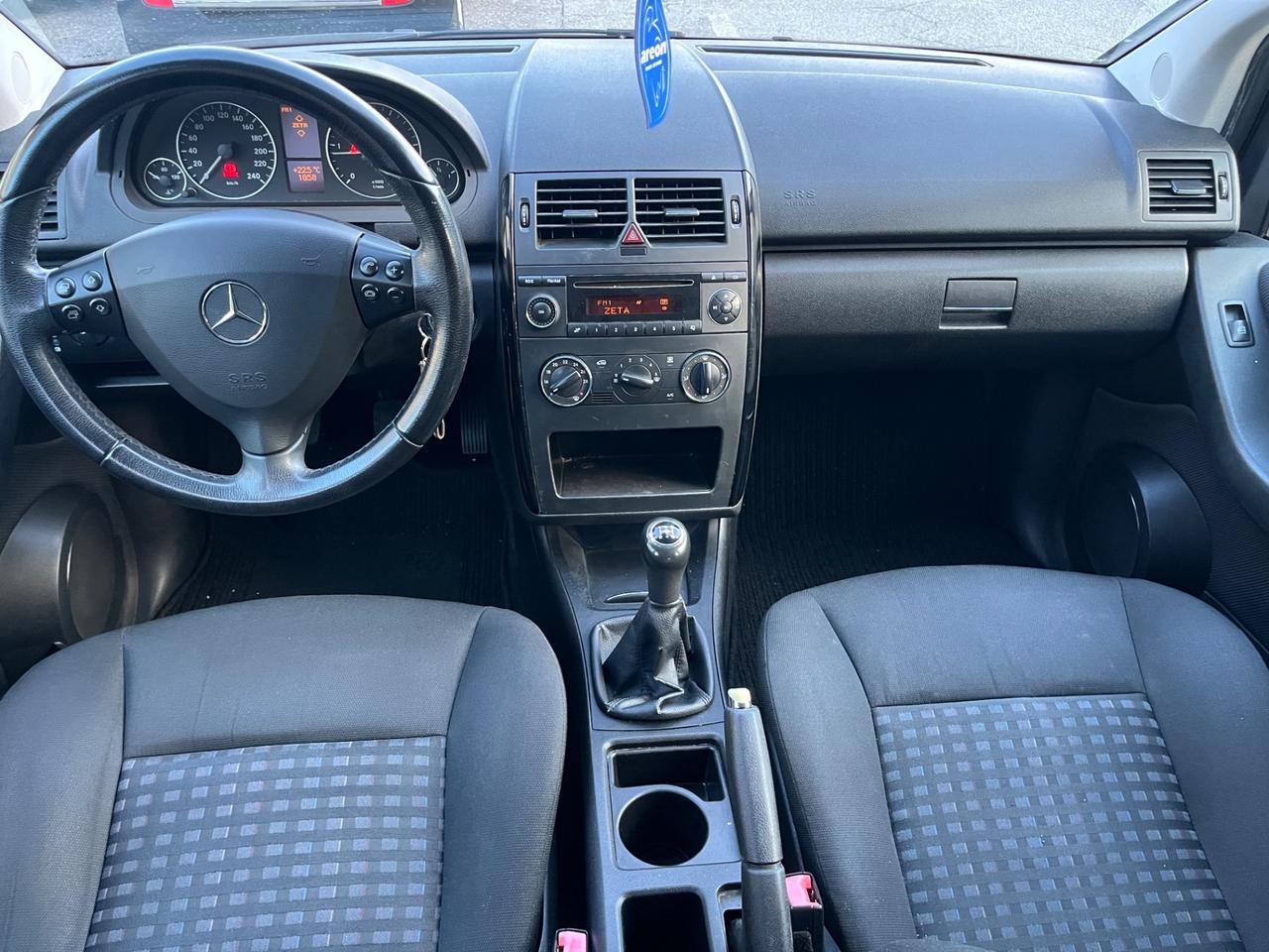 Mercedes-benz A 160 CDI BlueEFFICIENCY Executive