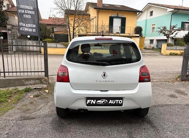Renault Twingo 1.2 16V LEV Yahoo!