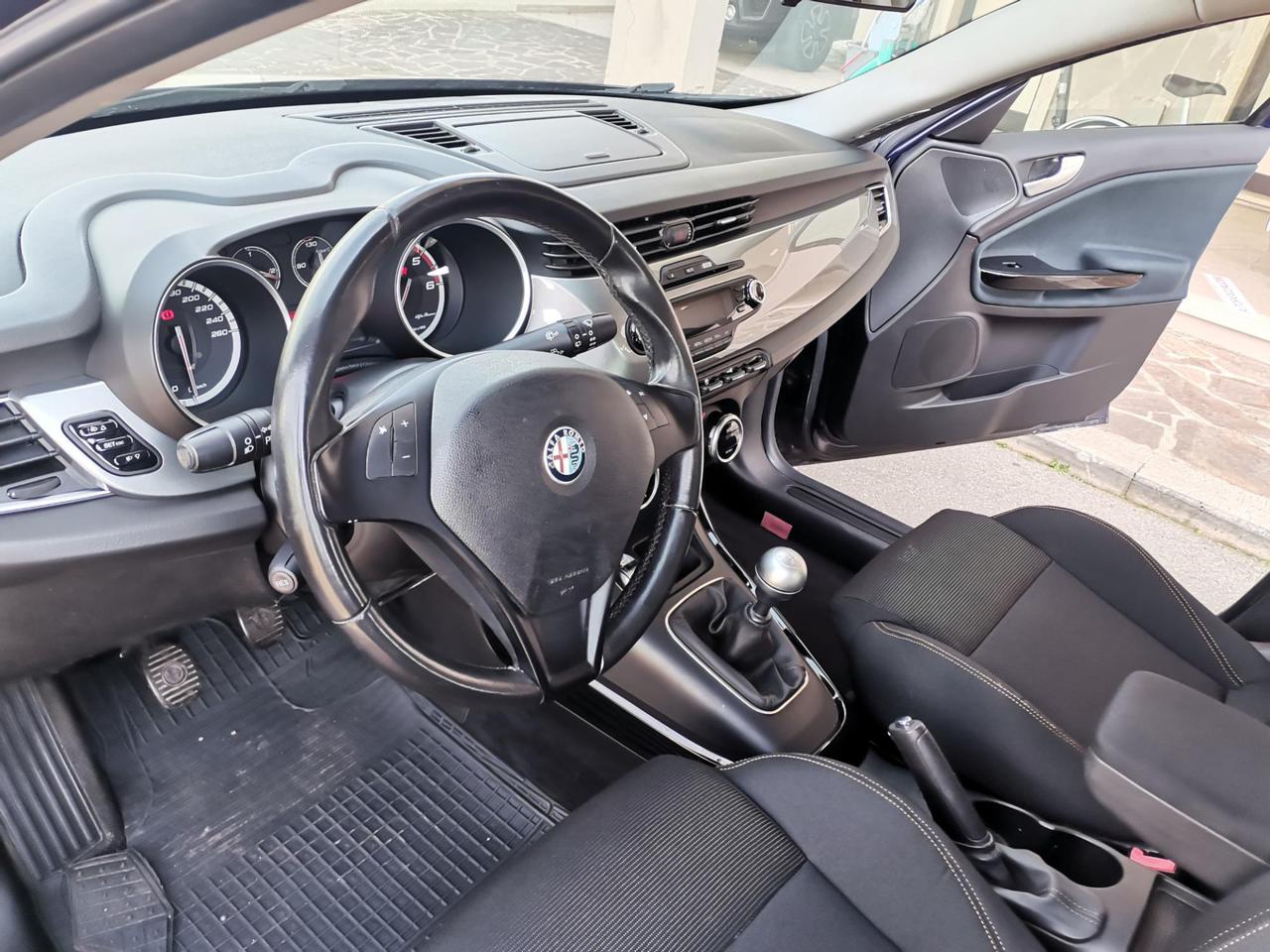 Alfa Romeo Giulietta 1.6 jtdm(2) Distinctive