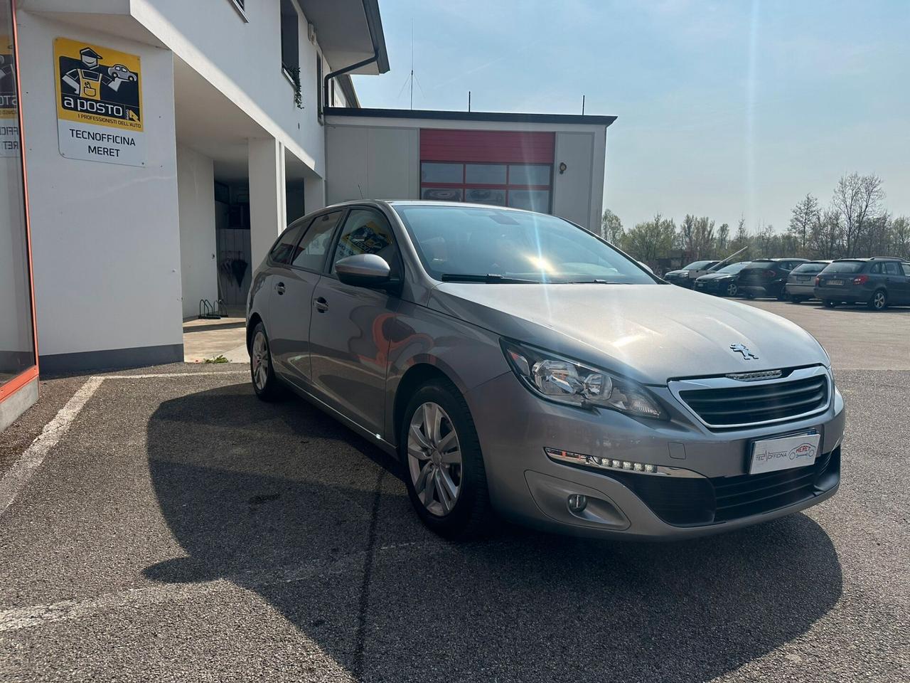 Peugeot 308 BlueHDi 100 S&S SW Business
