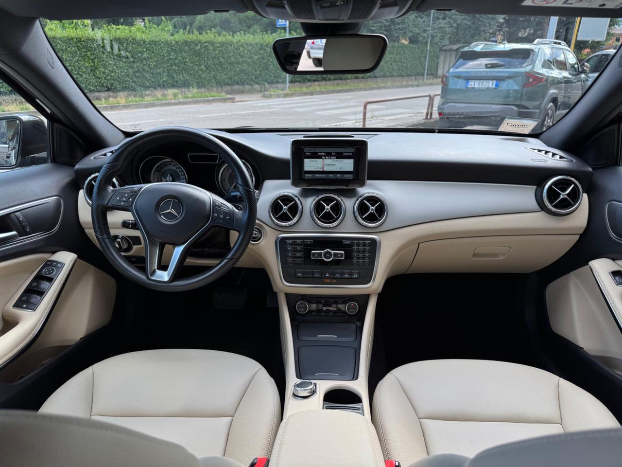 Mercedes-benz GLA 200 d Automatic 4Matic Premium