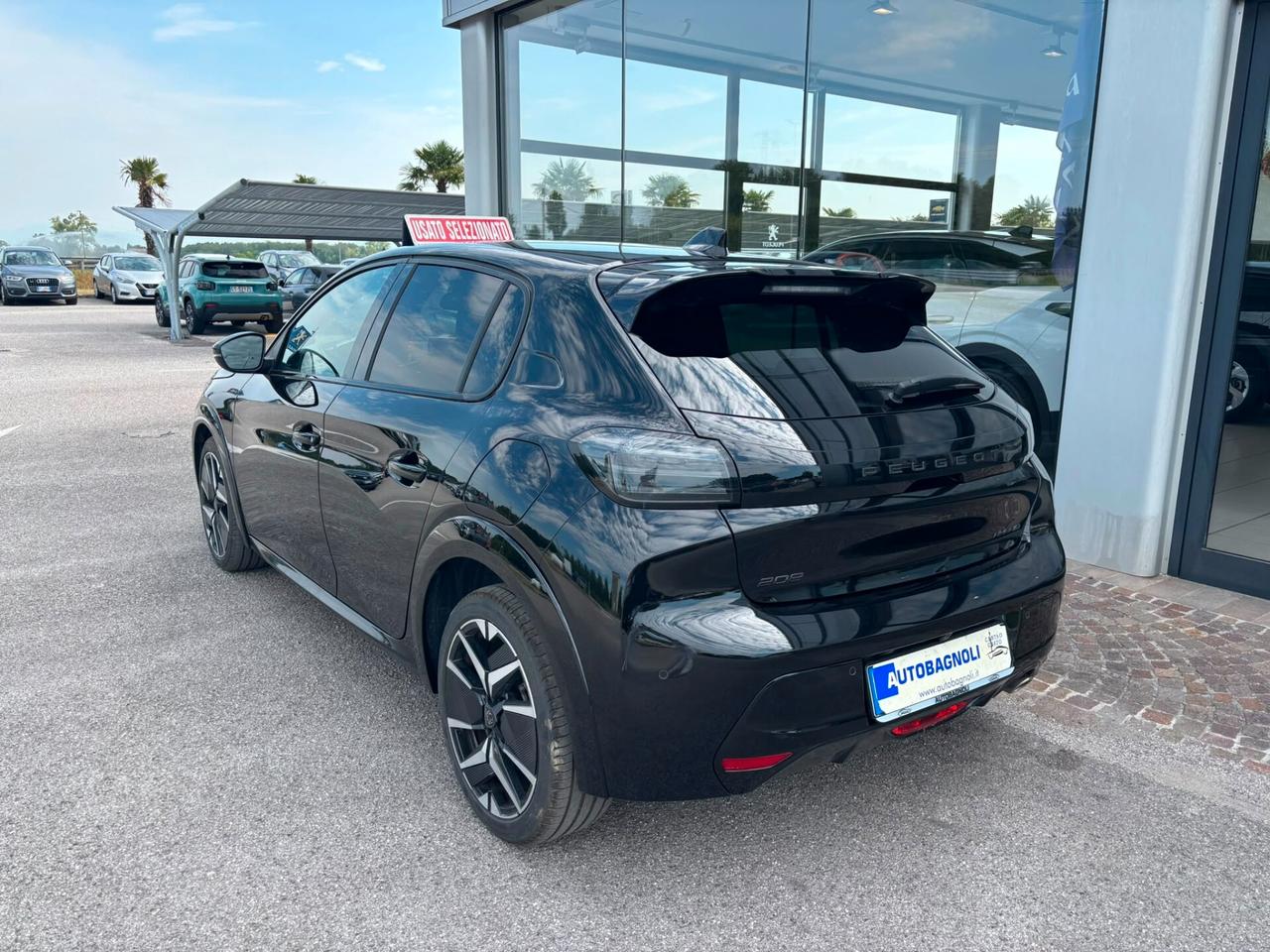 Peugeot 208 GT Hybrid 110 e-DCS6 SPOTICAR