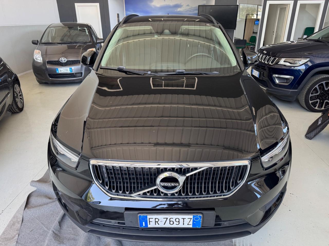 Volvo XC40 D3 Momentum aut/vietual Coc