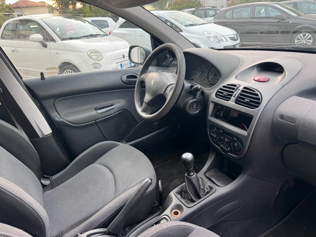 Peugeot 206 1.4 5p. Enfant Terrible