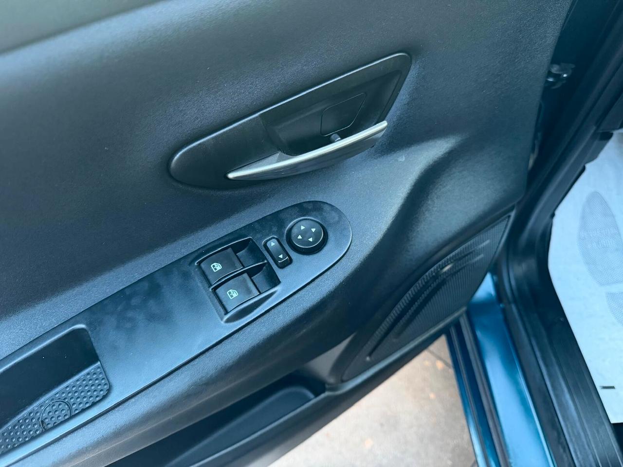 Lancia Ypsilon 0.9 85cv Ecochic Gold