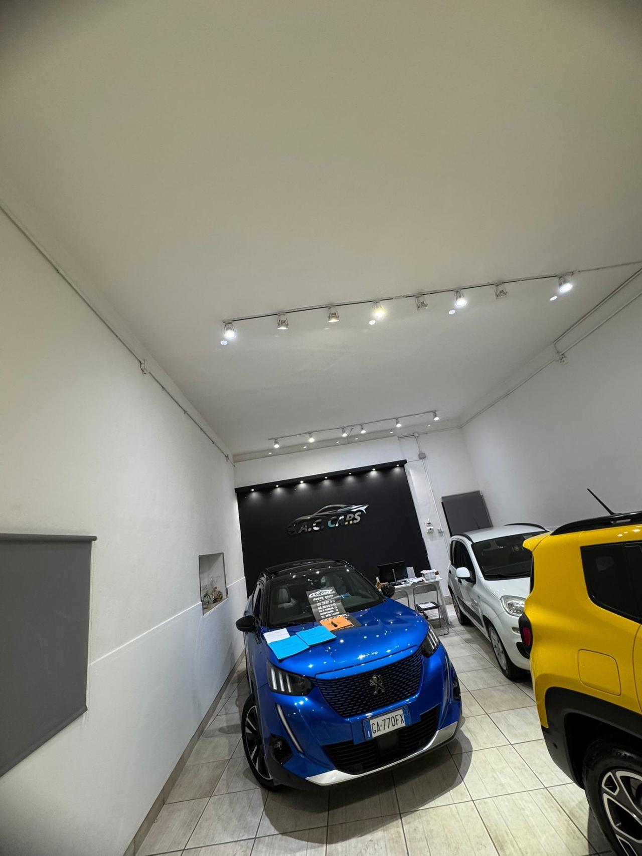 PEUGEOT 2008 GT LINE TETTO APRIBILE