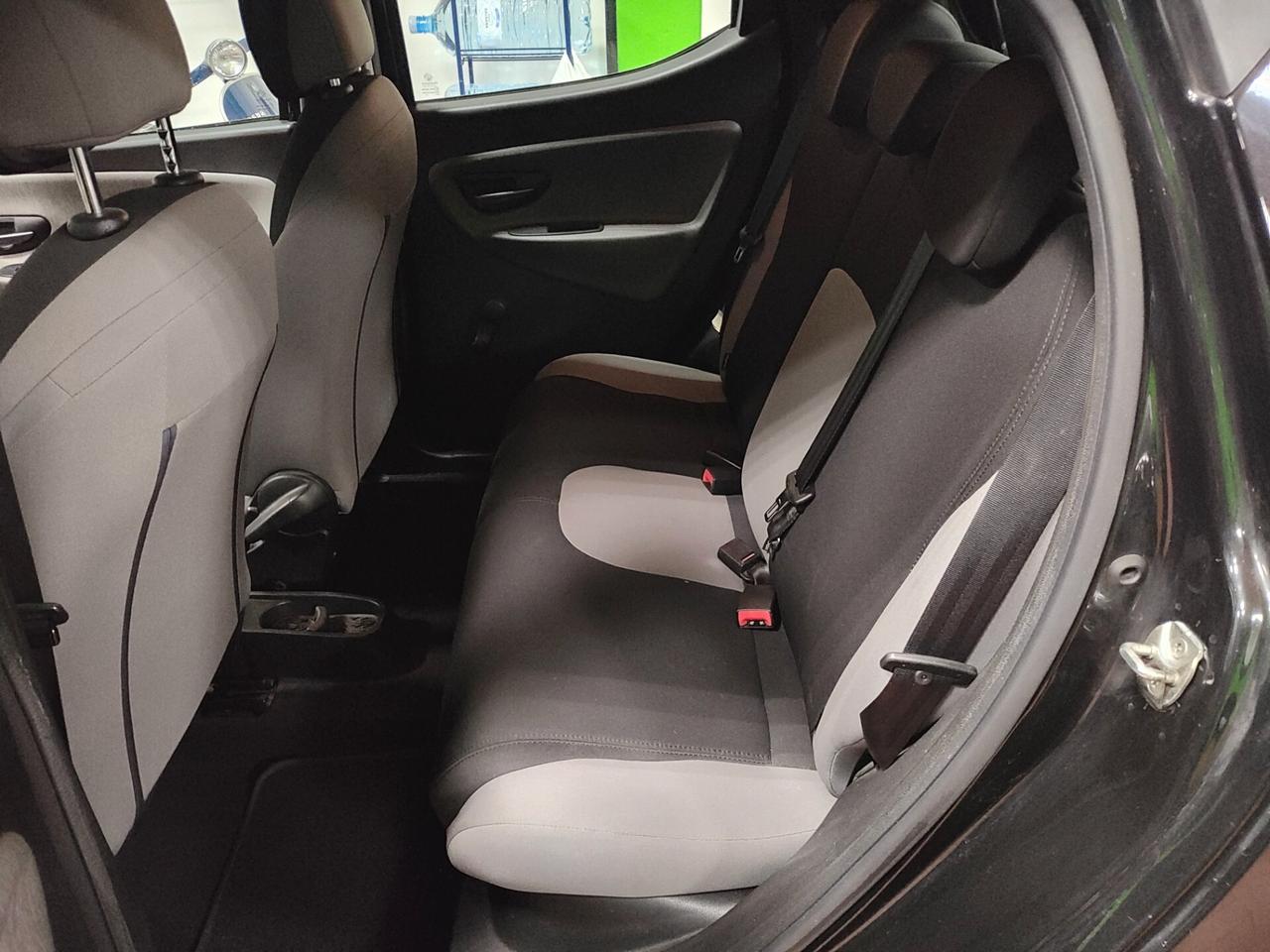 LANCIA YPSILON 1.2 NEOPATENTATI