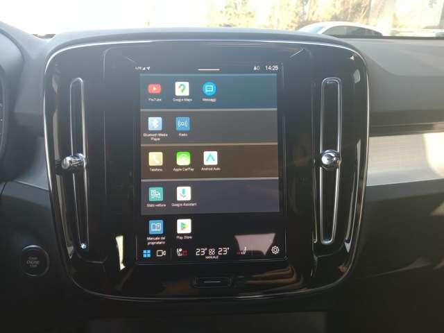 Volvo XC40 XC40 2023 2.0 b3 Core auto