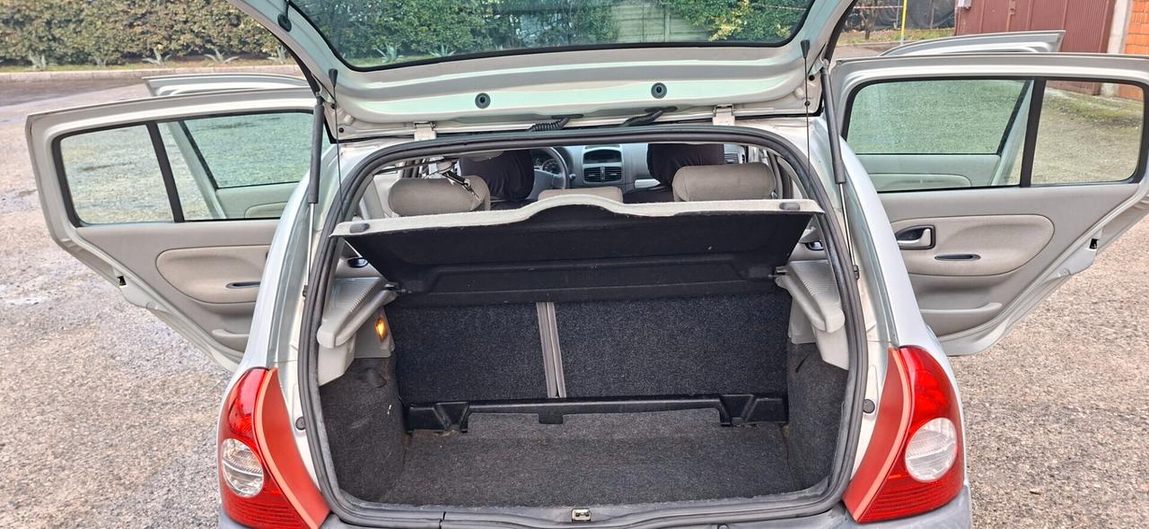 Renault Clio 1.4 16V cat 5 porte Confort Dynamique