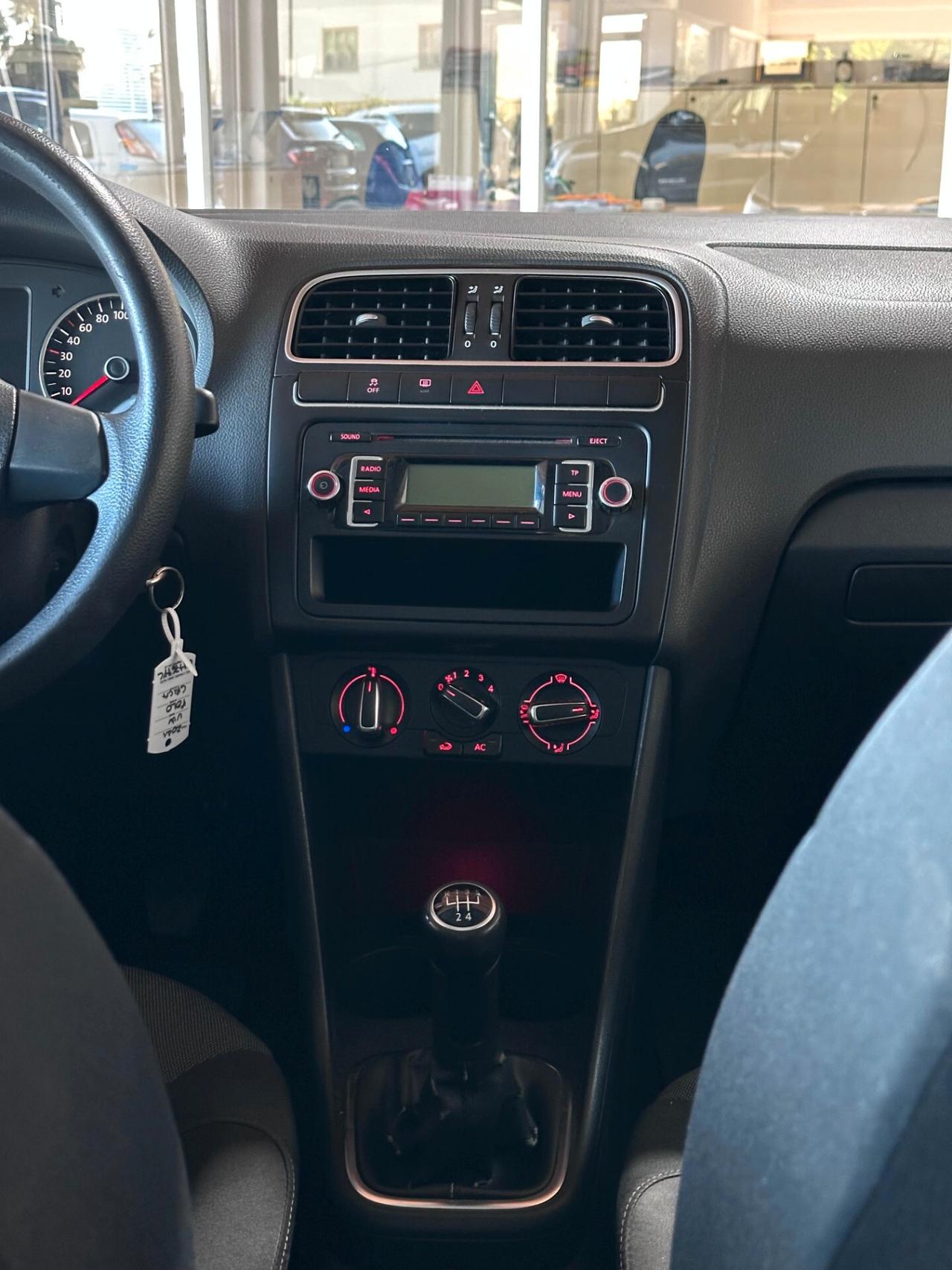 VOLKSWAGEN POLO 1.2 TDI DPF 5 p. COMFORTLINE 2011 OK NEOPATENTATI