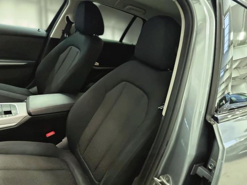 BMW 320 BUSINESS ADVANTAGE TOURING AUTO 5 PORTE STATION WAGON