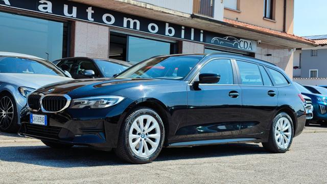 BMW 320 d Touring Business Advantage NAVI-CARPLAY-ANDROID