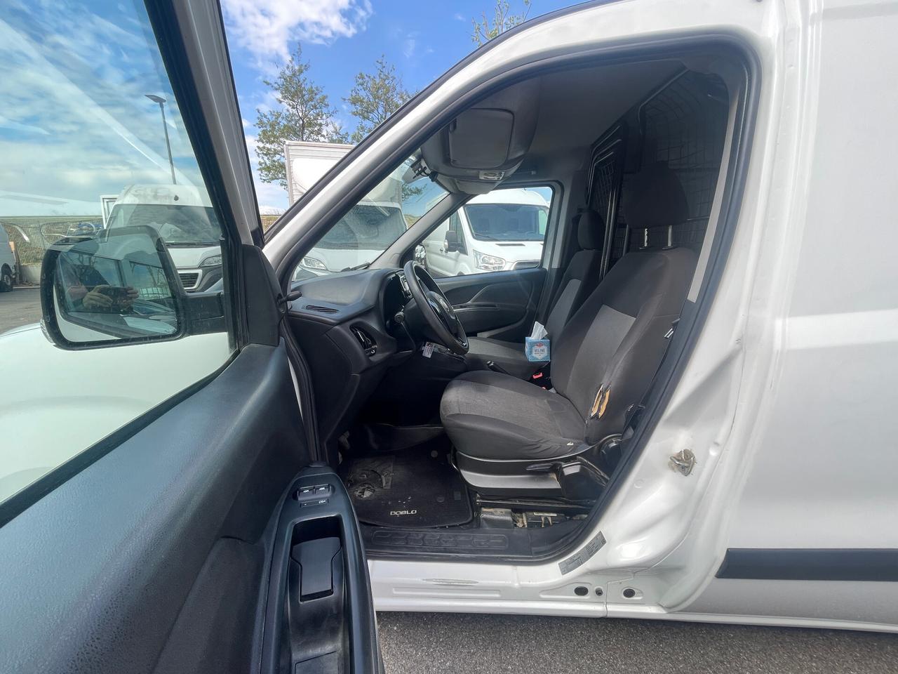 Fiat Doblo Doblò 1.6 MJT 105CV PL-TN Cargo Maxi Lamierato SX