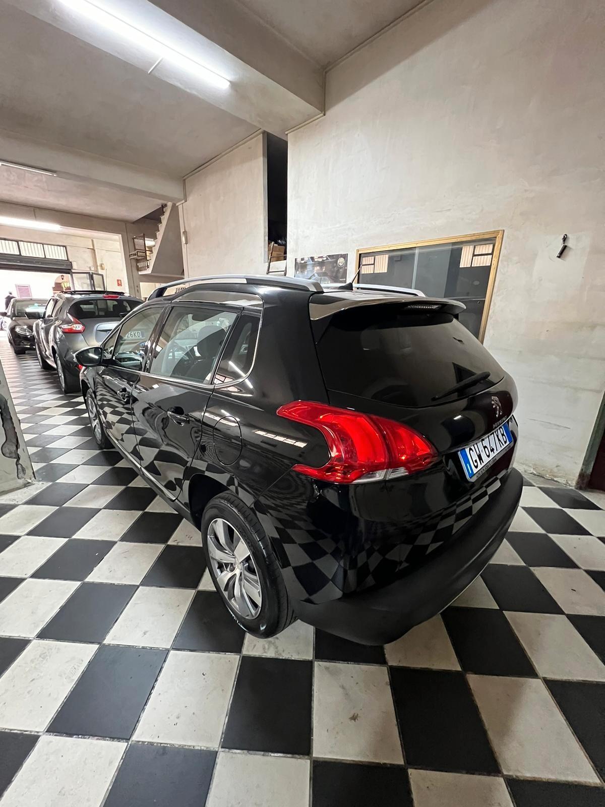 Peugeot 2008 1.6 e-HDi 115 CV Stop&Start Allure