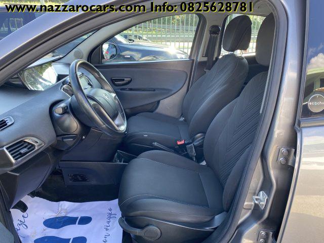 LANCIA Ypsilon 1.0 FireFly 5 porte S&S Hybrid Ecochic Gold