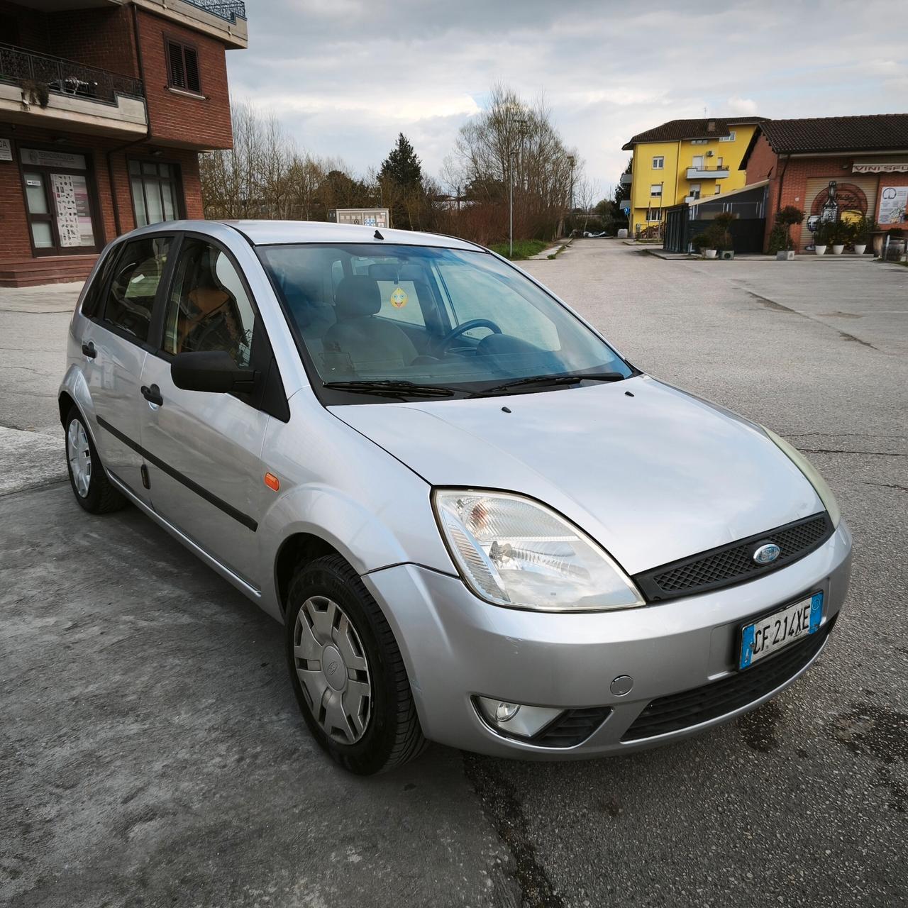 Ford Fiesta 1.4 TDCi 5p. Ghia