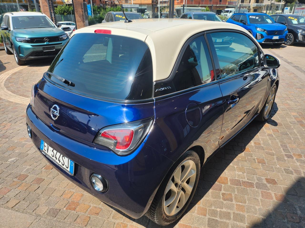 Opel Adam 1.2 70 CV Jam