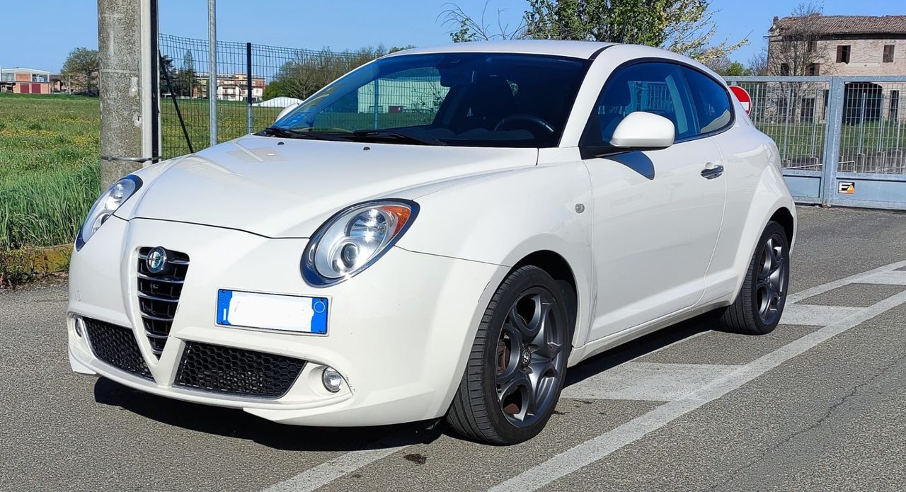 Alfa Romeo MiTo 1.4 T 120 CV GPL Distinctive