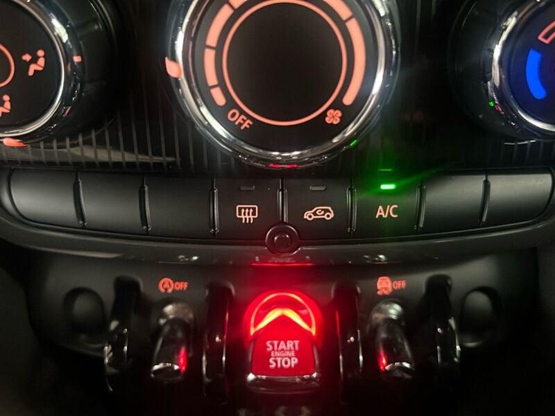 MINI Countryman Mini F60 2017 Diese Mini 2.0 Cooper D Hype all4