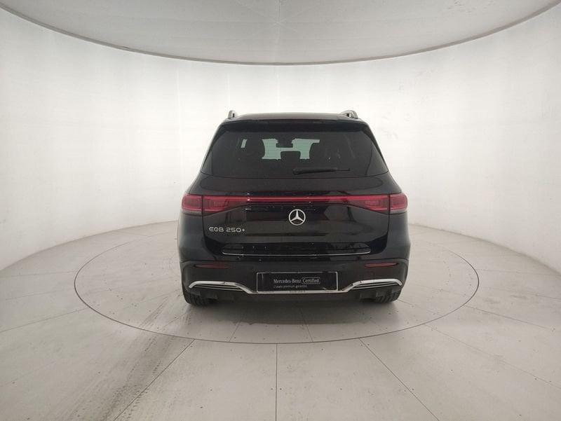 Mercedes-Benz EQB 250+ Premium