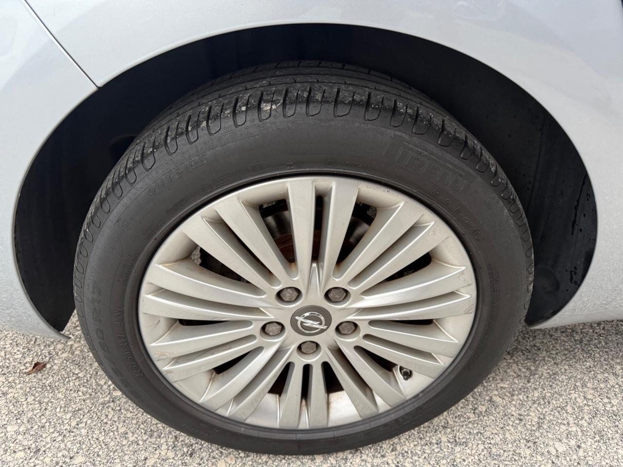 Opel Zafira Tourer 2.0 CDTi 130CV aut. Cosmo