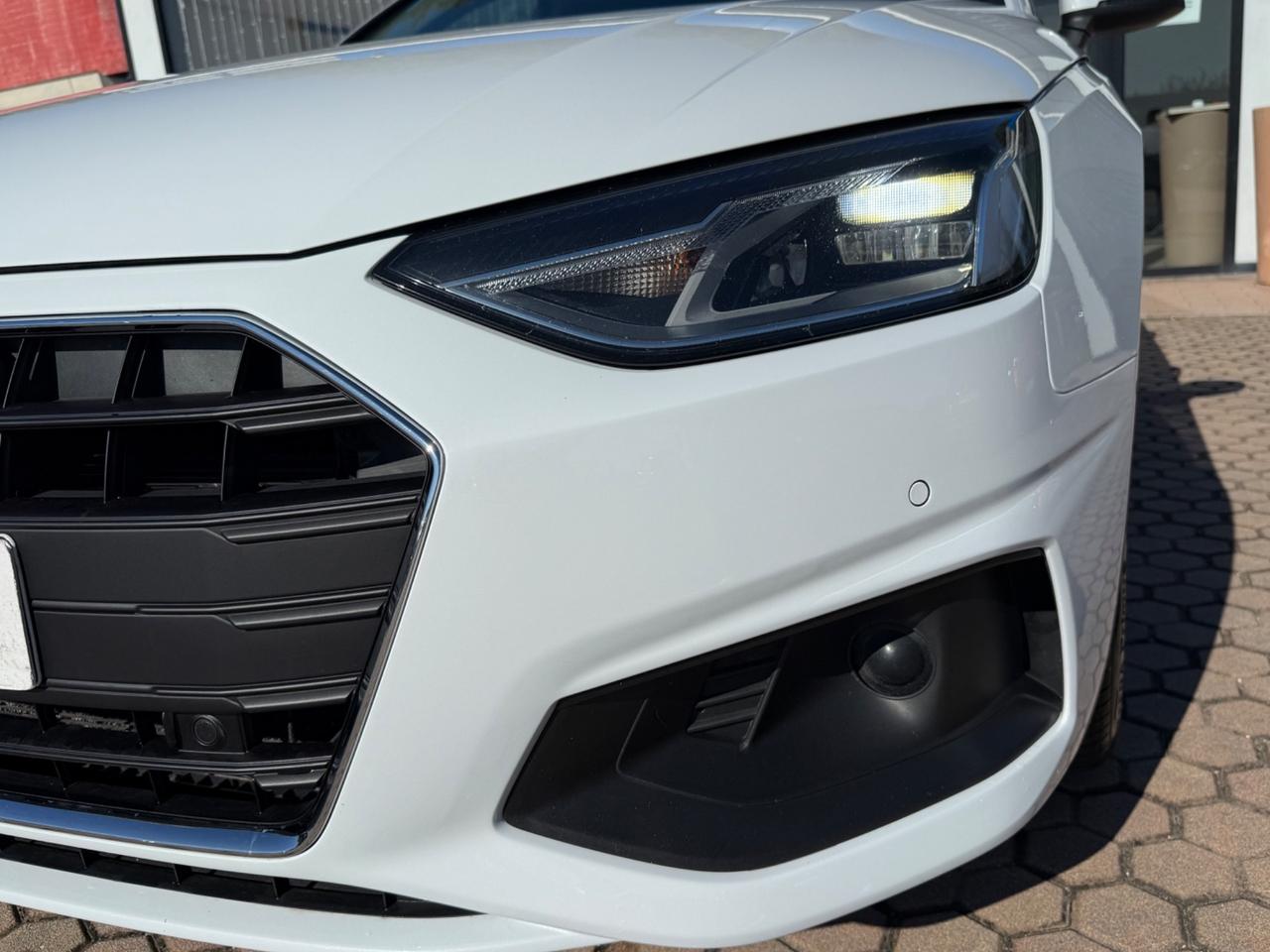 Audi A4 35 TDI/163 CV S tronic Business