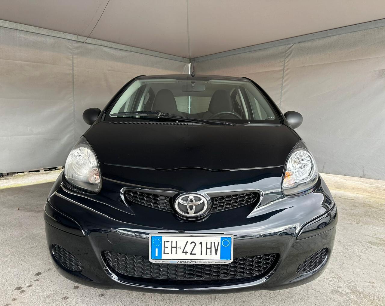 Toyota Aygo 1.0 12V VVT-i 5 porte Deep Ocean Connect