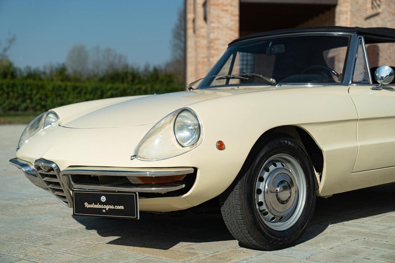 Alfa Romeo 1750 SPIDER VELOCE "OSSO DI SEPPIA" - RDS01385