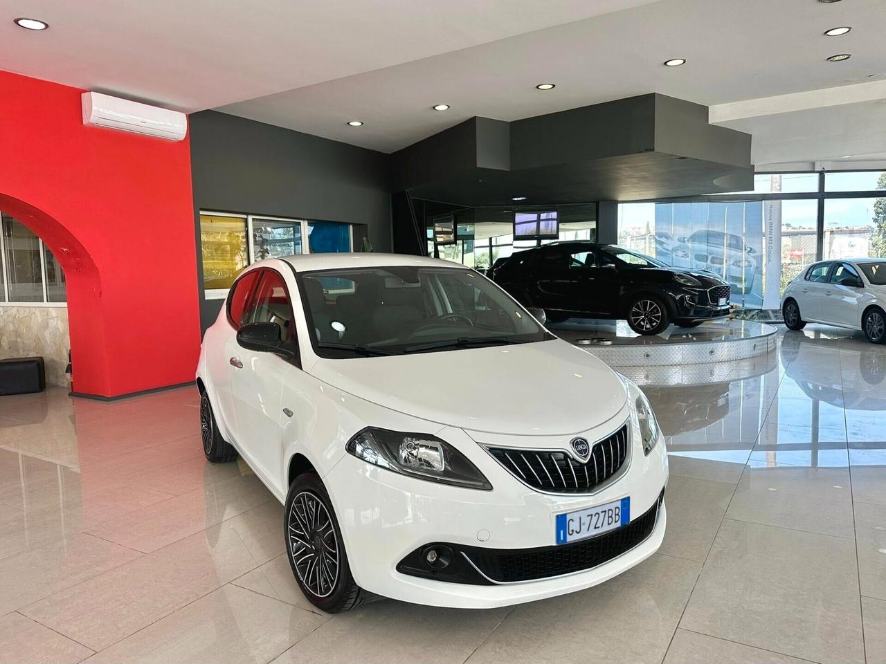 LANCIA YPSILON 1.0 HYBRID GOLD 70cv