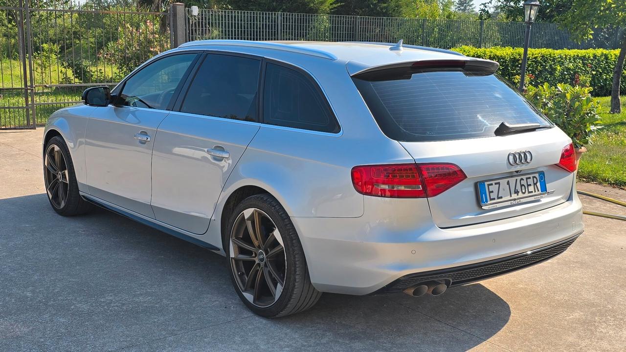 STUPENDA AUDI A4 170 CV TETTO PANORAMICO FULL OPTIONAL