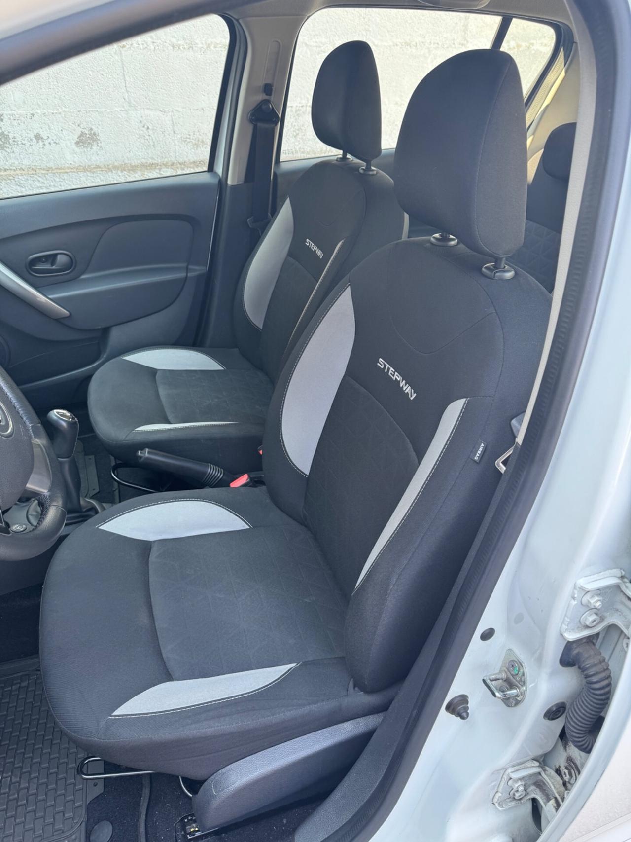 Dacia Sandero 0.9 TCe 12V TurboGPL 90CV Start&Stop Lauréate