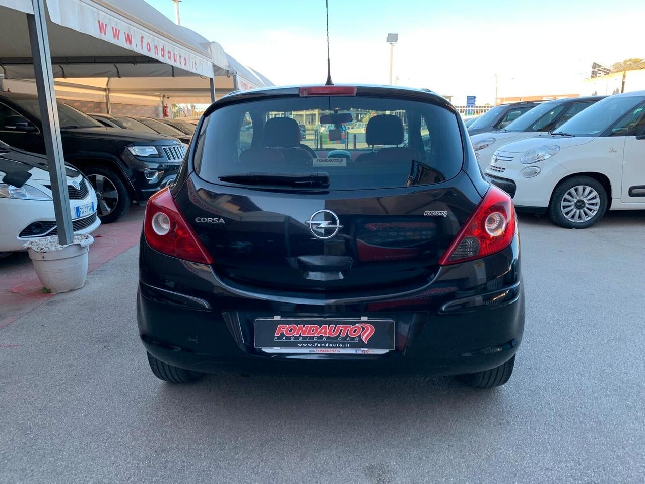 Opel Corsa 1.2 3 porte Sport