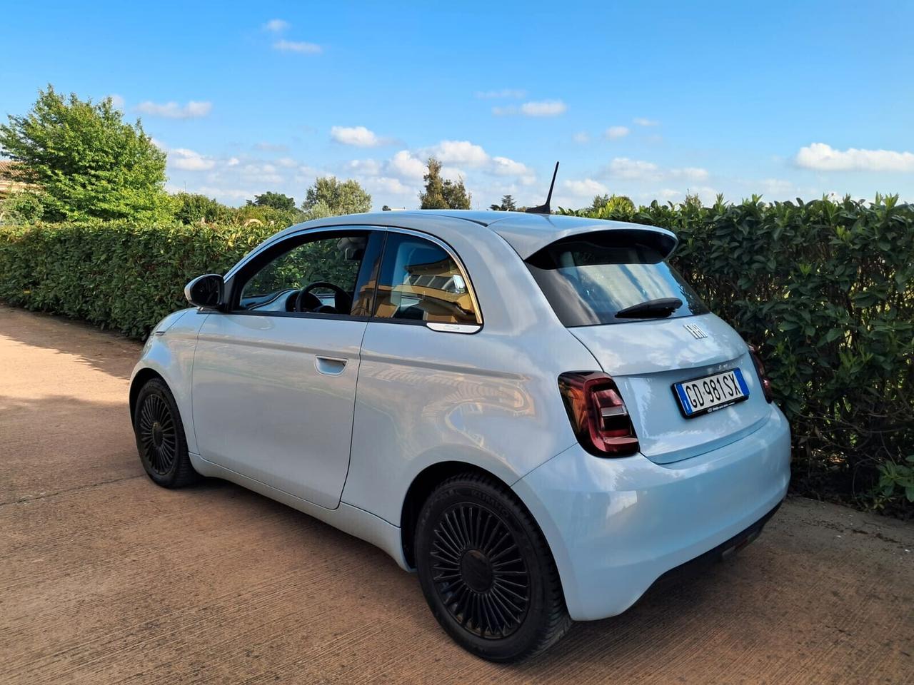 Fiat 500 500e 42 kWh Icon NAVI FULL IVA ESPOSTA